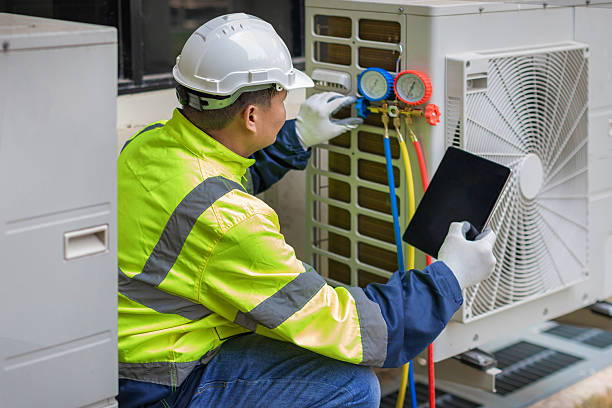 Professional Emergency Hvac Repair technician working in Rockaway, NJ